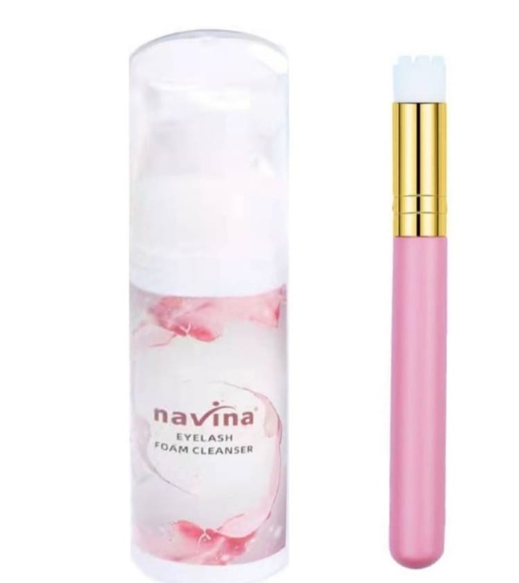 Shampoo y brocha pestañas